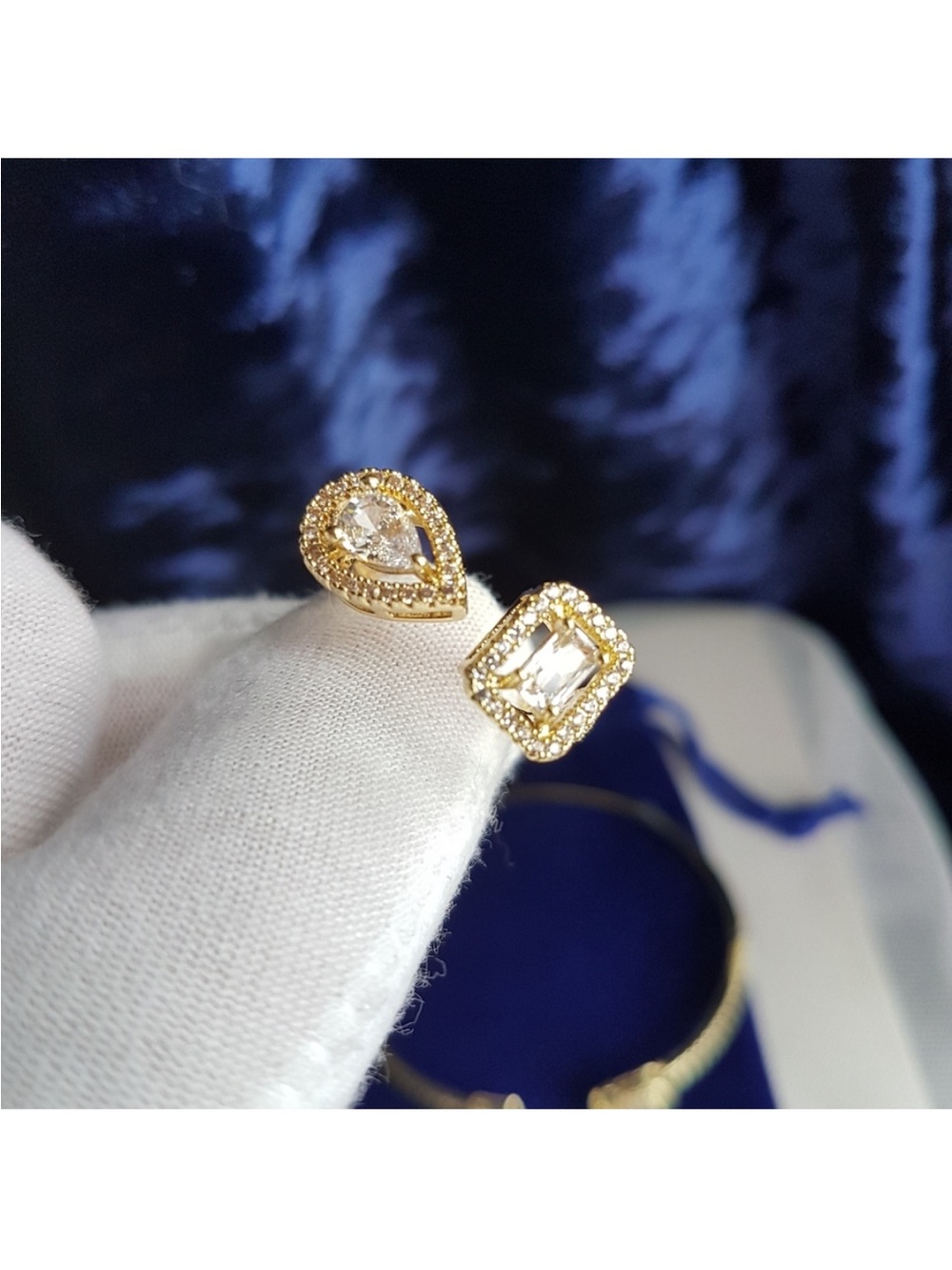 Swarovski Elements Yellow Gold Plated Open Contemporary Ring NEW - Picture 10 of 13